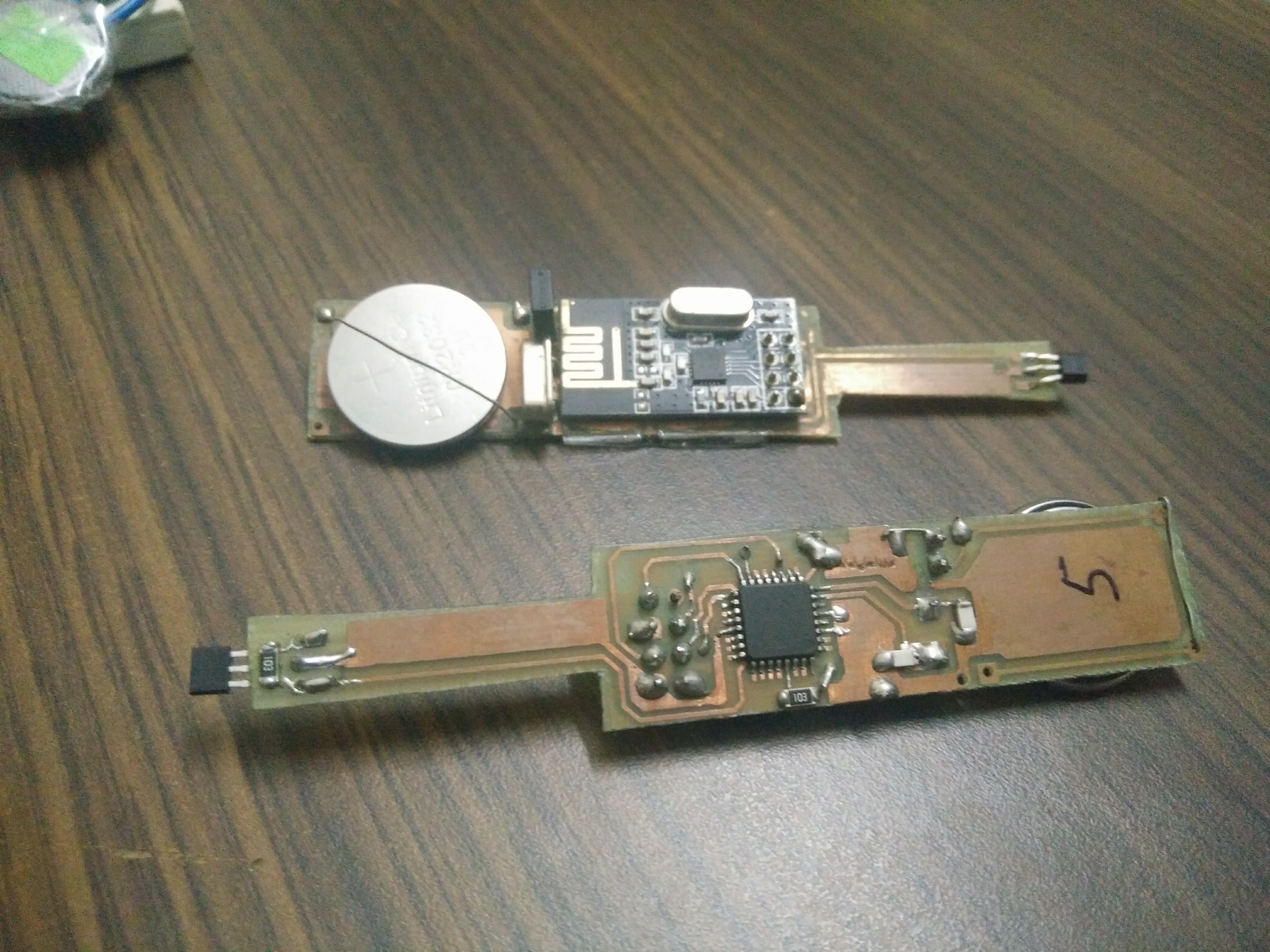 Early breadboard prototype of the wireless seatbelt indicator system